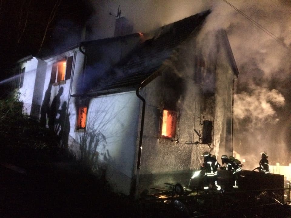 Wohnhaus in Vollbrand